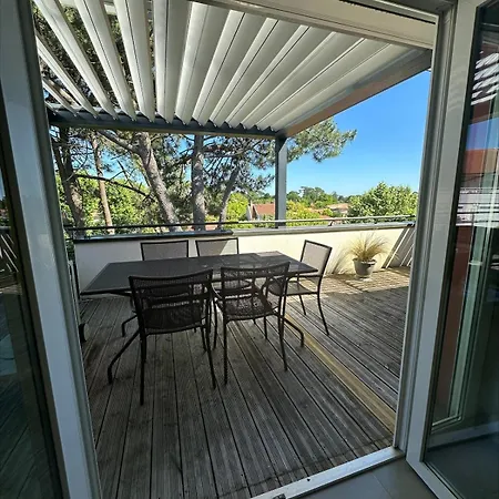 Appartement Rooftop Pour 3 Personnes à Les Bains -300 M De La Andernos-les-Bains